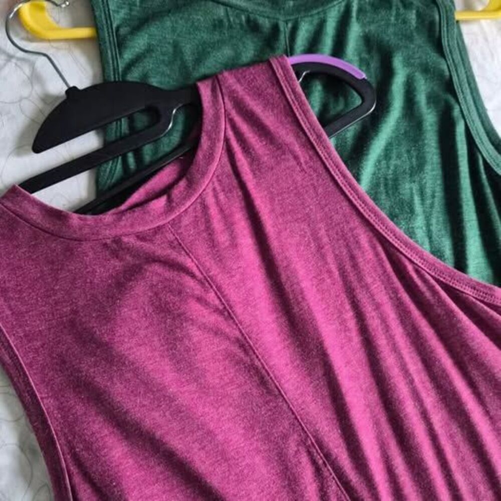 NWOT Women’s S - 2 Pack - Sleeveless Tank Top - Magenta & Green